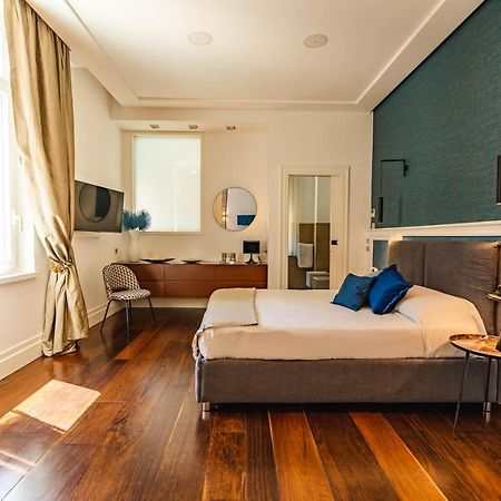 Ad Maiora Boutique Suite Наполи Екстериор снимка