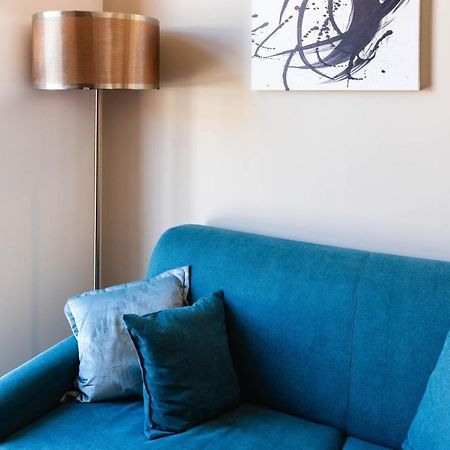 Ad Maiora Boutique Suite Наполи Екстериор снимка