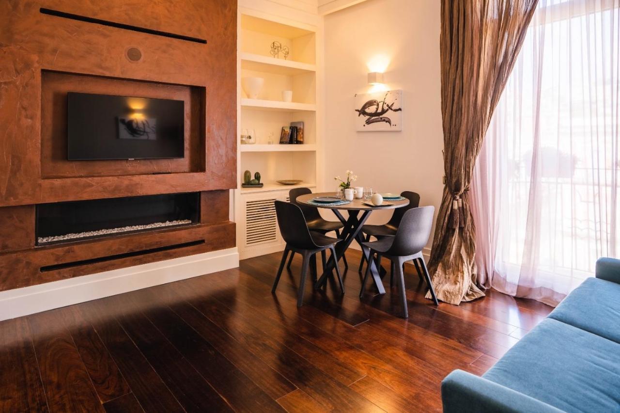 Ad Maiora Boutique Suite Наполи Екстериор снимка