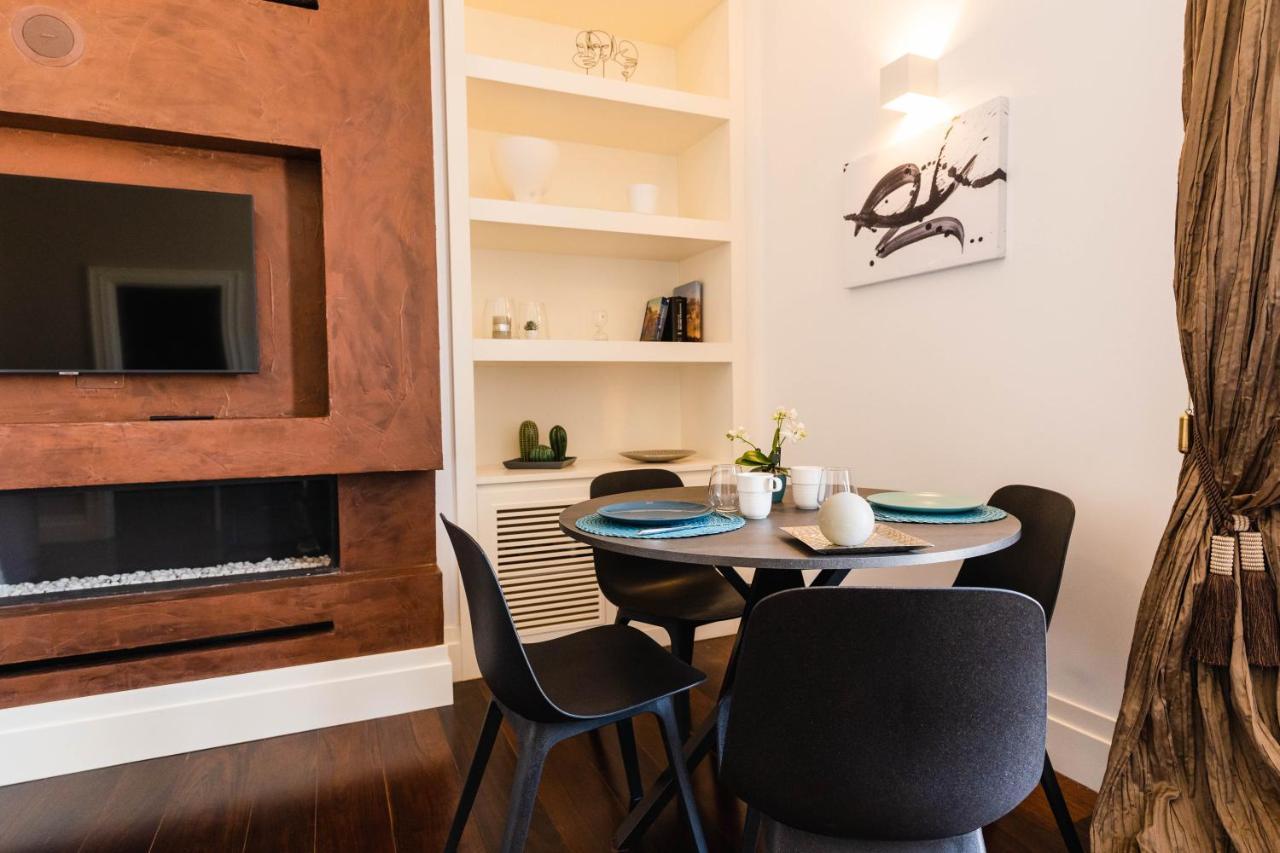 Ad Maiora Boutique Suite Наполи Екстериор снимка