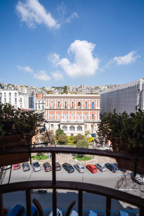 Ad Maiora Boutique Suite Наполи Екстериор снимка